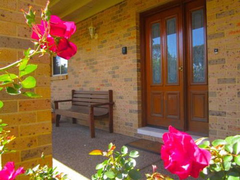 BAROONA By THE BEACH - Darwin Holiday 1