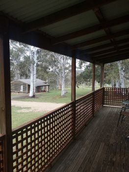 Gooandra Alpine Cabins - Darwin Holiday 0