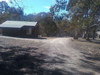 Gooandra Alpine Cabins - Darwin Holiday 4