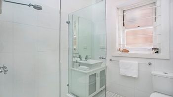 The Apartment Service LB002 - Darwin Holiday 3