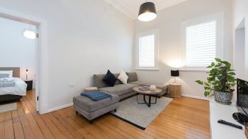Spacious One Bedroom Heart Of Potts Point H333 - Darwin Holiday 2