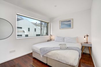 Surf Side Apartments - Darwin Holiday 6