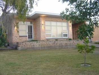 Port Lincoln Holiday Houses - Darwin Holiday 6