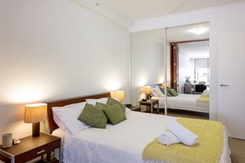 The Apartment Service AX705 - Darwin Holiday 0