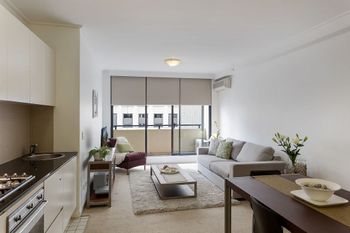 The Apartment Service AX705 - Darwin Holiday 3
