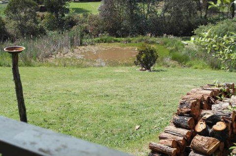 Creswick Cabin Retreat - Darwin Holiday 3