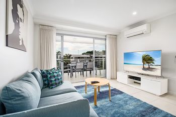 Cotton Tree Modern Apartment - Darwin Holiday 0