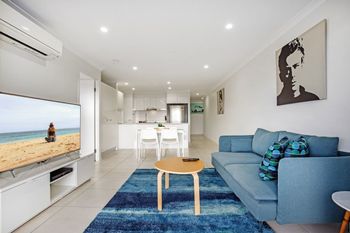 Cotton Tree Modern Apartment - Darwin Holiday 2