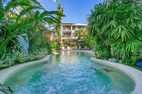 Sea Point On Trinity Beach - Darwin Holiday 0