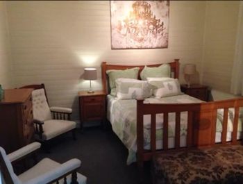 Edgeworth Street Manor - Darwin Holiday 3