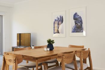 Spacious & Bright 1 Bedroom Apartment - Darwin Holiday 4