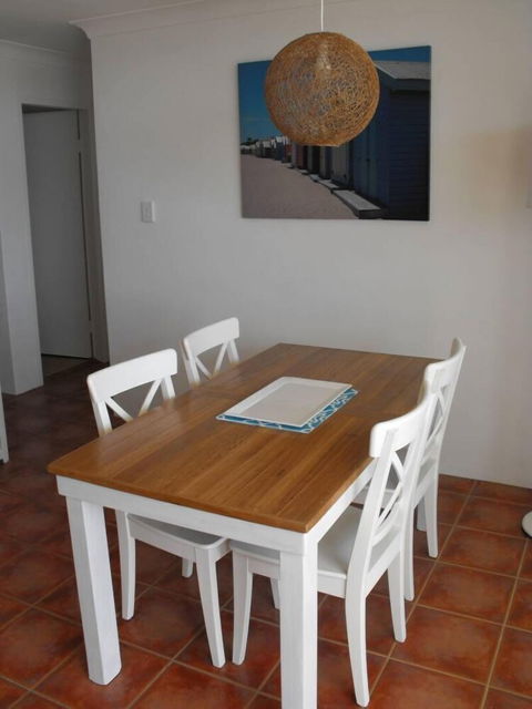 Beachpoint Unit 202 - Darwin Holiday 3