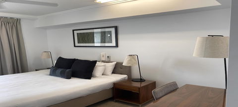 Airtrip Apartments On Carlyle St. Mackay - Darwin Holiday 4