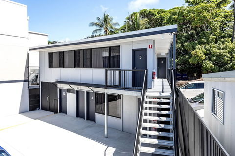 Airlie Sun & Sand Accommodation 6 - Darwin Holiday 1