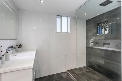 Penthouse On Suttons - Darwin Holiday 4