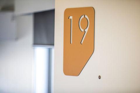 Nightcap At Riverside Hotel - Darwin Holiday 0