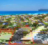Clubyamba Beach Holiday Accommodation - Adults Only - Darwin Holiday