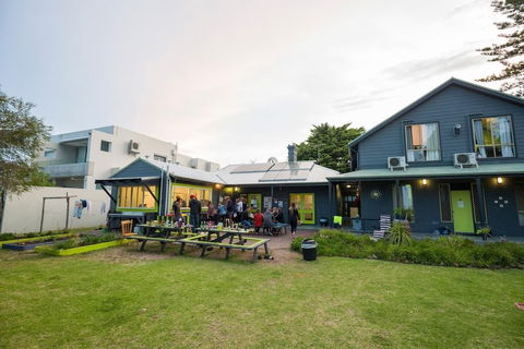 Dunsborough Beachouse YHA Backpackers - Darwin Holiday 1