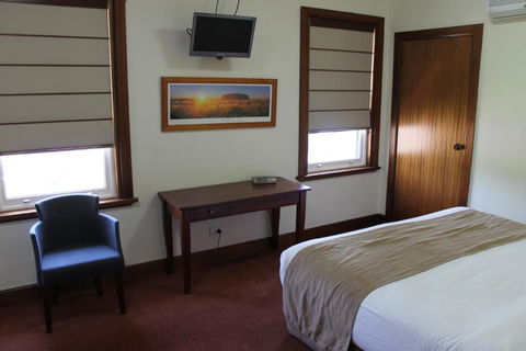 The Dormie House - On The Golf Course - Darwin Holiday 3
