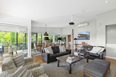 Bilsons Landing East - Darwin Holiday 1