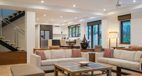Sea Temple Port Douglas 3 Bedroom Luxury Villa - Darwin Holiday 6