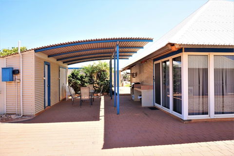 Osprey Holiday Village Unit 123 - Darwin Holiday 3