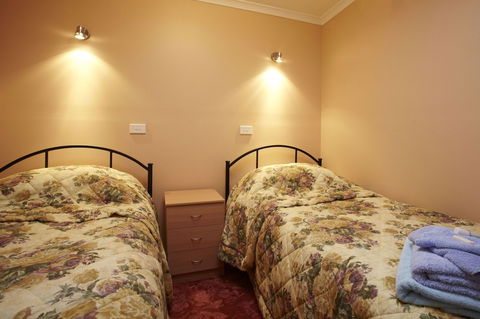 North East Rest Awhile Bed & Breakfast - Darwin Holiday 4