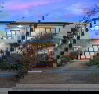 Villa De Marseilles - Melbourne - Darwin Holiday