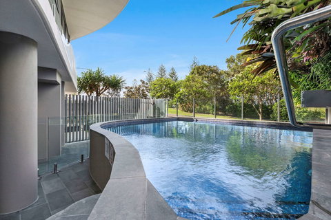 Breeze Mooloolaba - Darwin Holiday 5