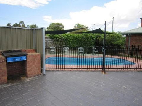 Echuca Moama Holiday Accommodation 2 - Darwin Holiday 6
