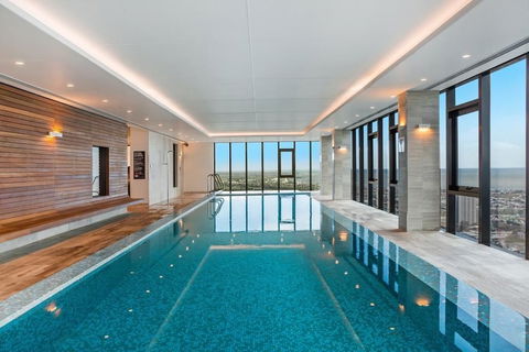 Southbank Platinum Tower Apartment - Darwin Holiday 3