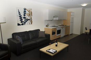 Best Western Plus Ascot Serviced Apartments - Darwin Holiday 0