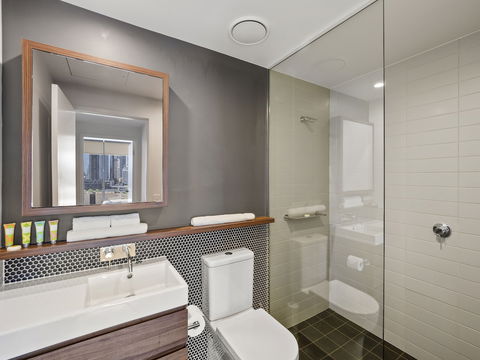 Lucid Living Brisbane - Darwin Holiday 5