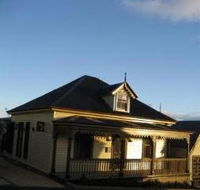 2 on 2 - Darwin Holiday