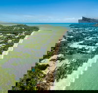 Poolside Alamanda Beachfront Resort 88 - Darwin Holiday