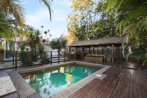 Coogee Luxury Home With Salt Water Pool & Parking - Darwin Holiday 2