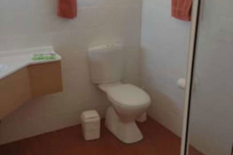 Tenterfield Golf Club Fairways Lodge - Darwin Holiday 5