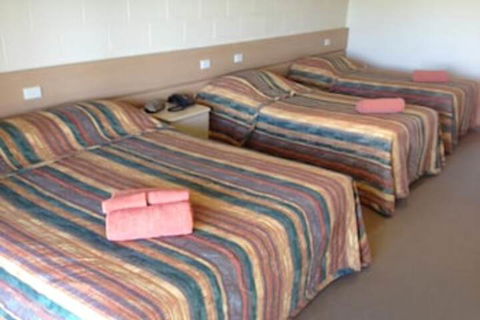 Tenterfield Golf Club Fairways Lodge - Darwin Holiday 3