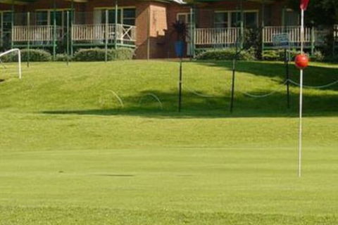 Tenterfield Golf Club Fairways Lodge - Darwin Holiday 2