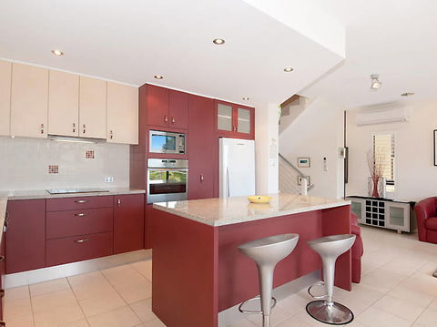 Viewland Drive Private Holiday Apartment - Darwin Holiday 0