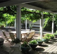 Avoca House  Cottage Accommodation - Darwin Holiday