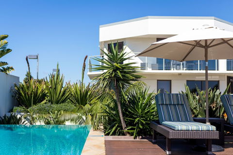 Bayview Beachfront Apartments - Darwin Holiday 6