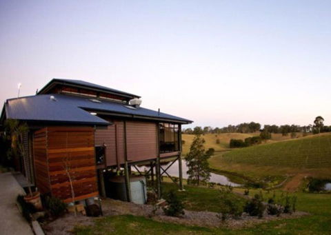 Oceanview Estate Vineyard Cottages - Darwin Holiday 0