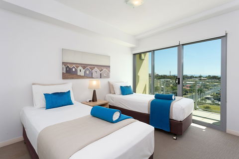 Proximity Waterfront Apartments - Darwin Holiday 5