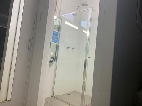 Elm Motel - Darwin Holiday 5