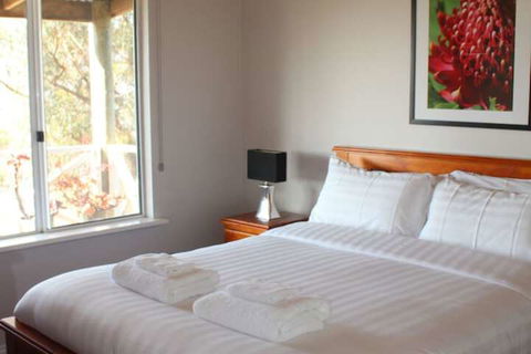 The Sleeping Lady Private Retreat - Darwin Holiday 6