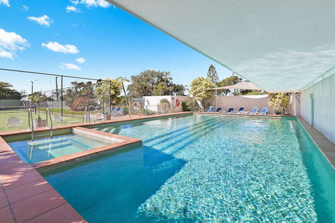 Elouera Tower Beachfront Apartments - Darwin Holiday 4
