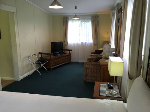 Coconut Palms On The Bay - Darwin Holiday 3