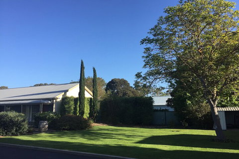 Alexander Cameron Suites - Darwin Holiday 1