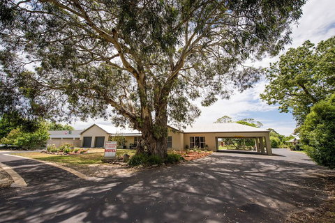 Alexander Cameron Suites - Darwin Holiday 3